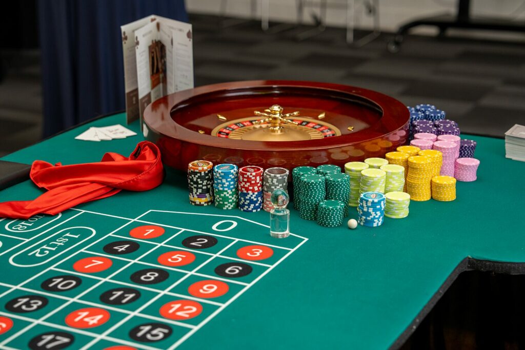 Soirée Casino, alumni ICS Bégué, table de roulette avec aecasino